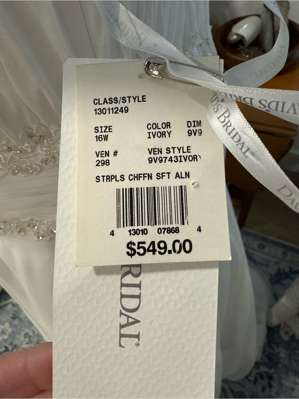 NWT!! David's Bridal Ivory Strapless Chiffon Bridal Gown size 16 - Picture 3 of 6